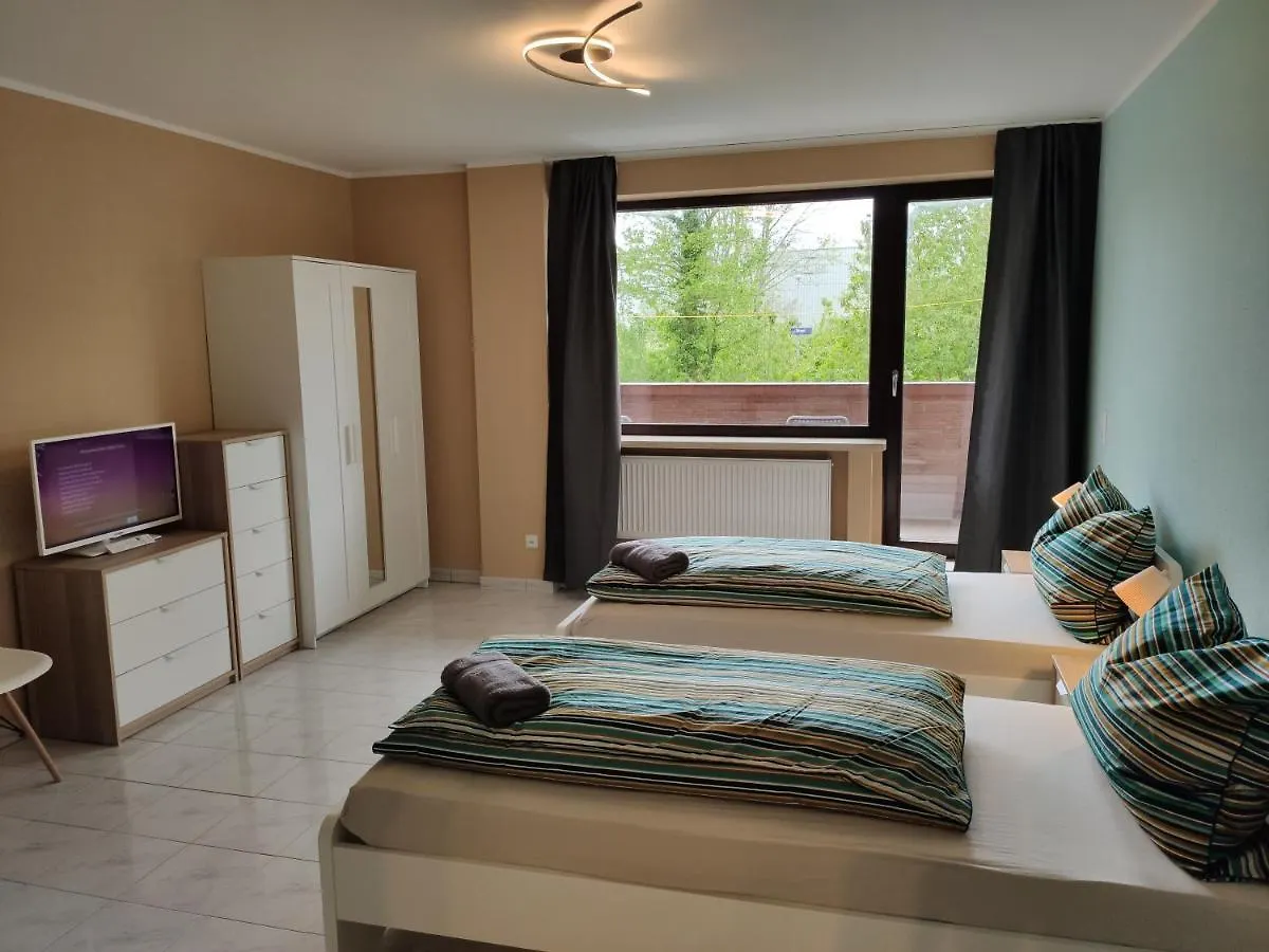 Гостевой дом Home At Friends - City - Zu Hause Bei Freunden Дортмунд